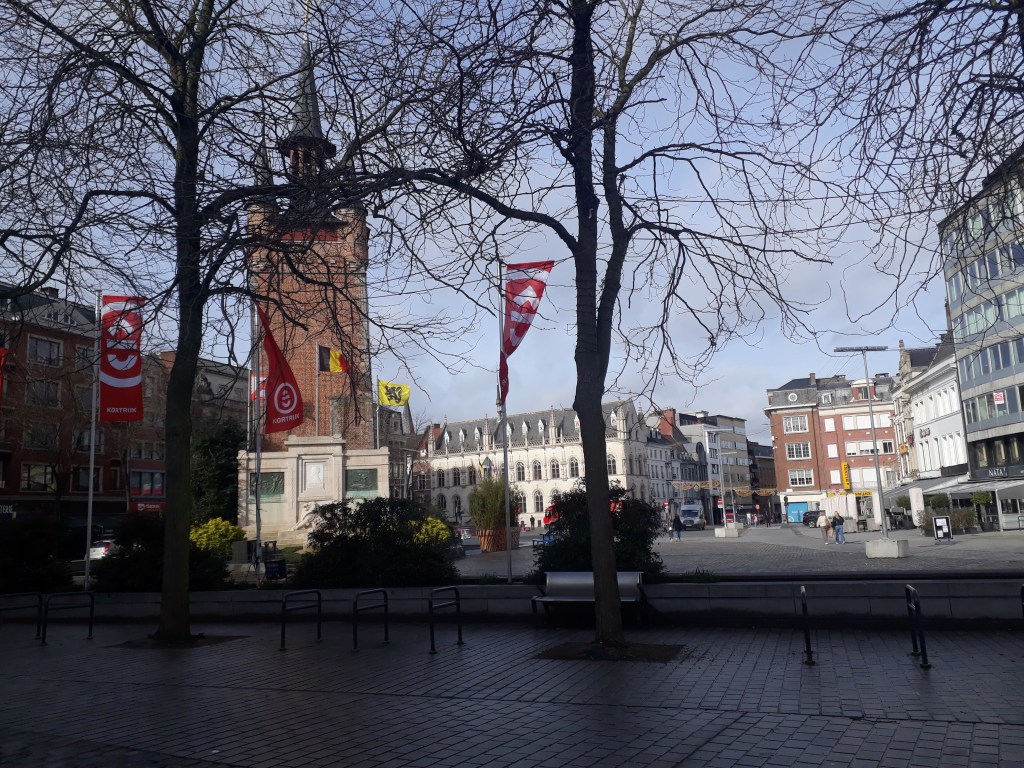 Grote Markt, Coutrai, Bélgica