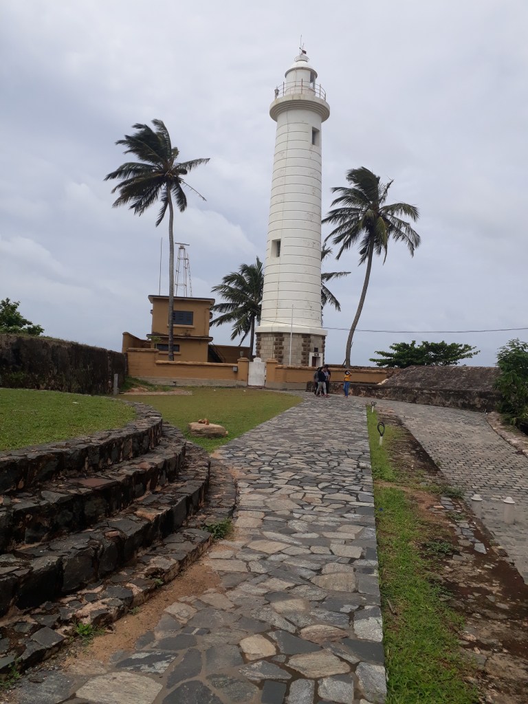 lighthouse-galle-sri-lanka