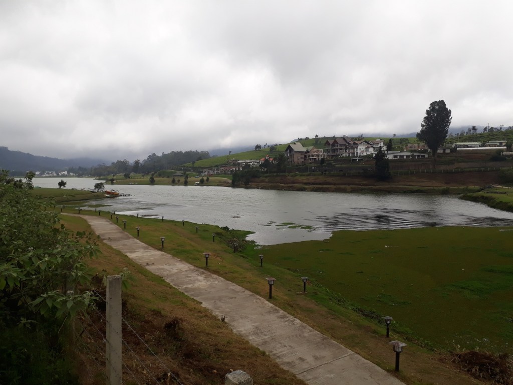 nuwara-eliya-sri-lanka